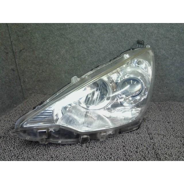 アクア DAA-NHP10 左ヘッドライト ヘッドランプ 8T7 81150-52E61