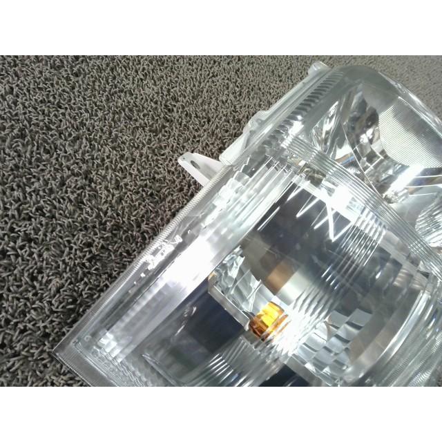 ハイエース 3DF-GDH211K 右ヘッドライト ヘッドランプ   81130-26721_5