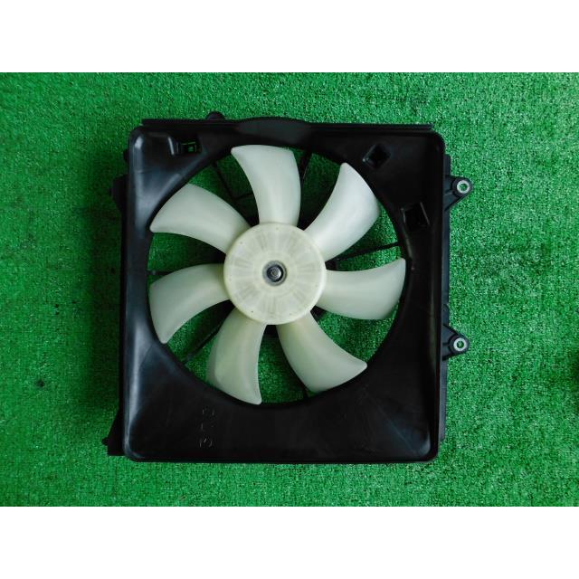 フィット DBA-GE6 電動ファン L13A-E  B92P C  38616-RB0-003｜recycleparts｜02