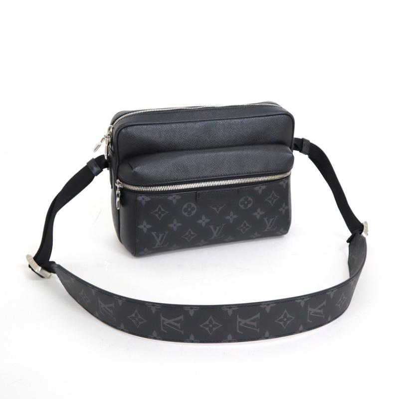 LOUISVUITTON】ルイヴィトン アウトドアメッセンジャーPM ショルダー 