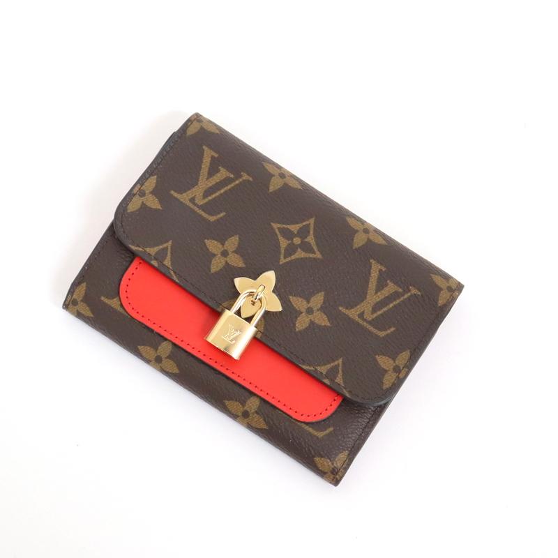 Louis Vuitton ルイヴィトン ポルトフォイユフラワーコンパクト