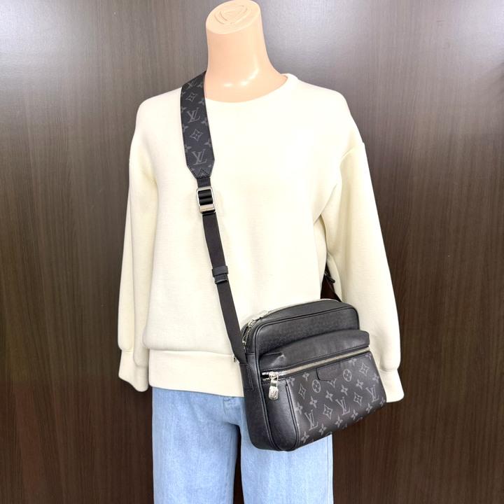 ルイヴィトン タイガラマ アウトドア・メッセンジャー ショルダーバッグ 楽天市場】【値下げ】LOUIS VUITTON ルイヴィトン タイガラマ