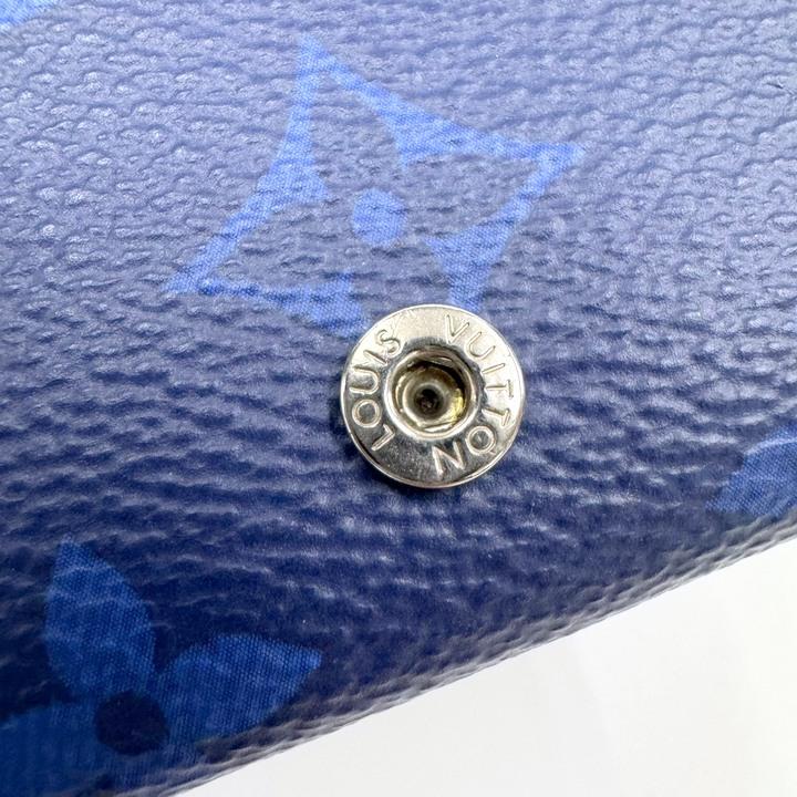 【Louis Vuitton】美品　ディスカバリー コンパクトウォレット　ブルー LOUIS VUITTON（ルイヴィトン）のディスカバリーコンパクトウォレット