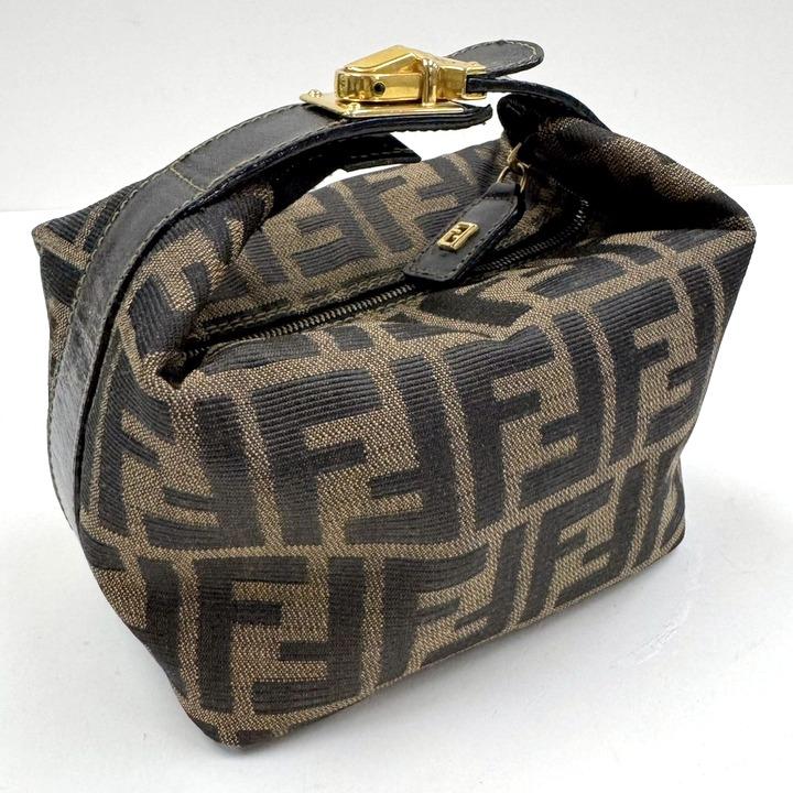 FENDI SAS】フェンディ ミニバニティバッグ ズッカ キャンバス  