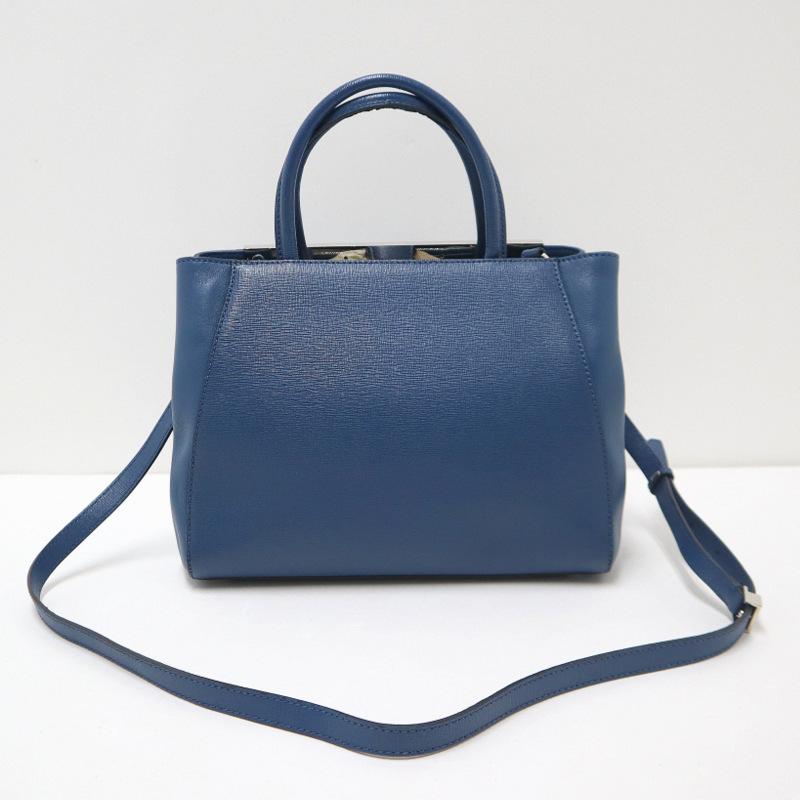 フェンディ プチ トゥージュール ハンドバッグ ショルダーバッグ 2WAY 8BH253 ライトブルー レザー レディース FENDI 【中古】 FENDI】フェンディ プチトゥージュール 2WAYショルダーバッグ レザー