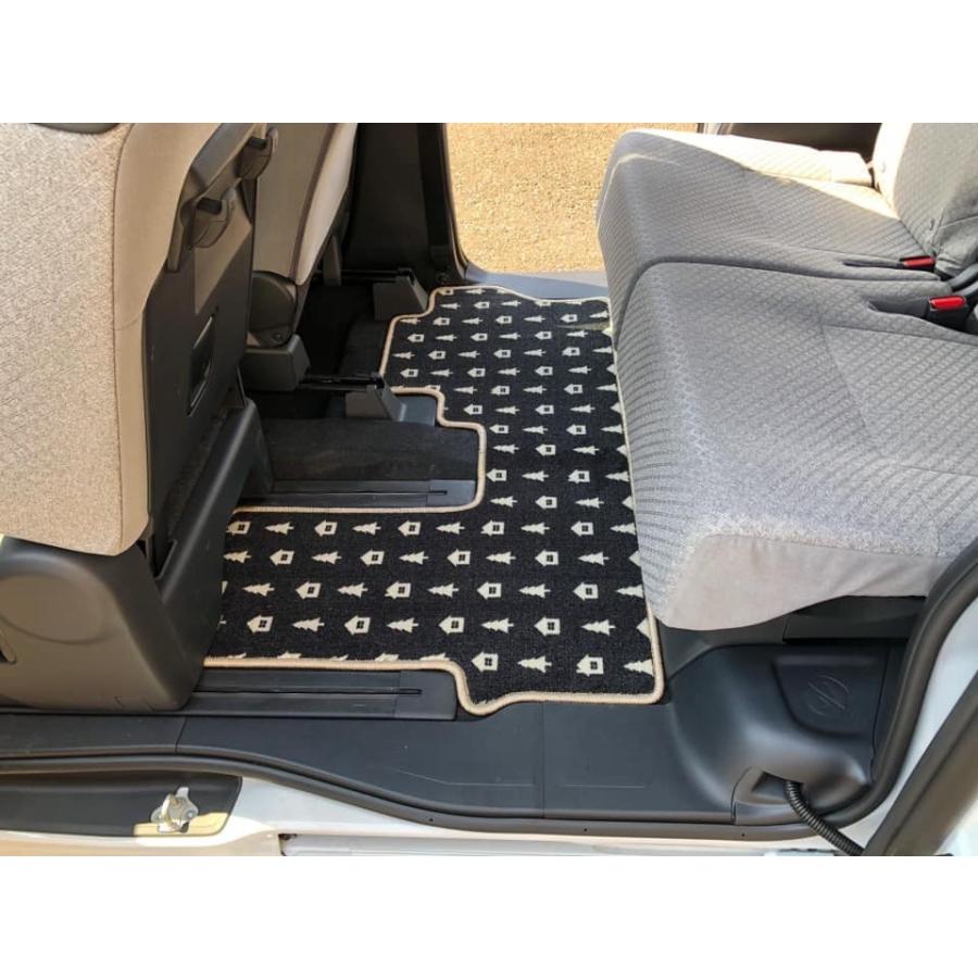 新型 旧型 Mrワゴン フロアマット かわいい オリジナルデザイン ツリー ひよこ チェック 型式 Mf33s Mf22s カーマット カーペット ベージュ ブラウン 送料無料 Mrwagonnturii カーマット フロアマット専門店r S 通販 Yahoo ショッピング