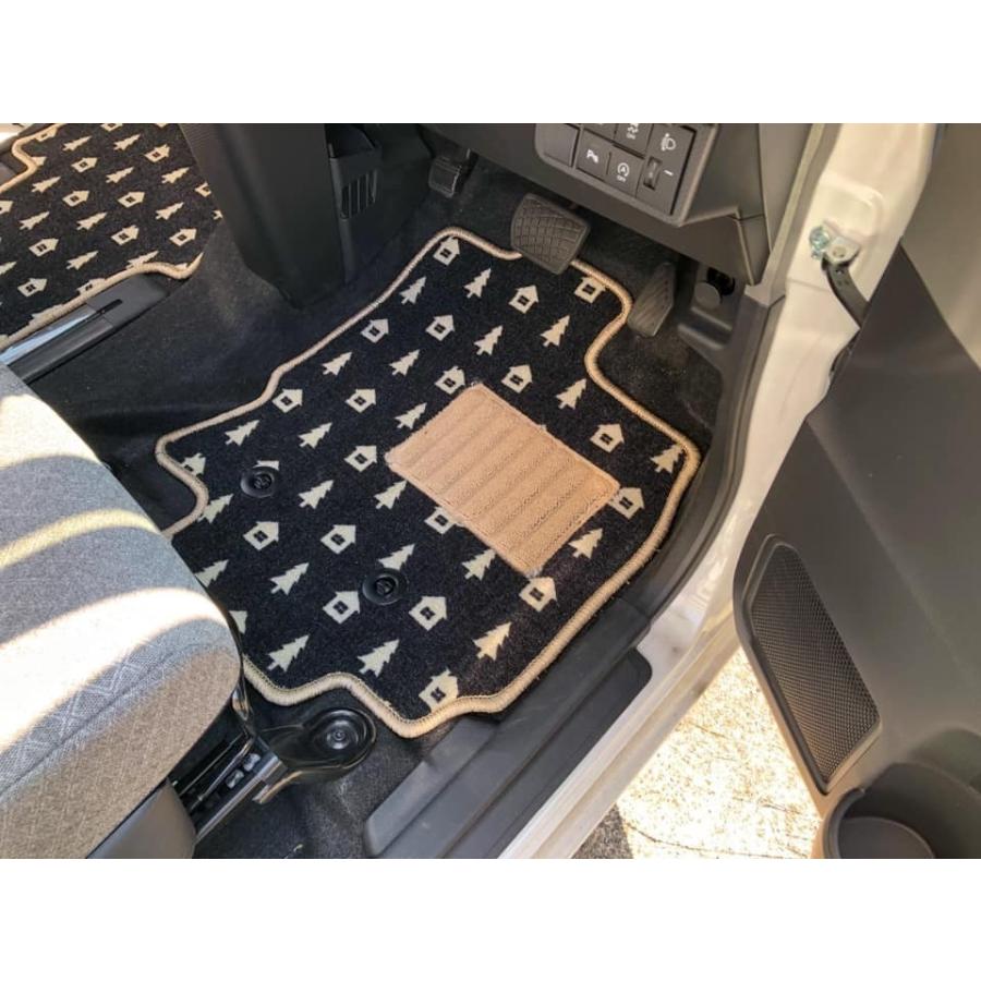 新型 旧型 スペーシア スペーシアカスタム フロアマット かわいい デザイン ツリー ひよこ チェック 型式 Mk53s Mk42s Mk32s カーマット ベージュ 送料無料 Supeesiaturii カーマット フロアマット専門店r S 通販 Yahoo ショッピング