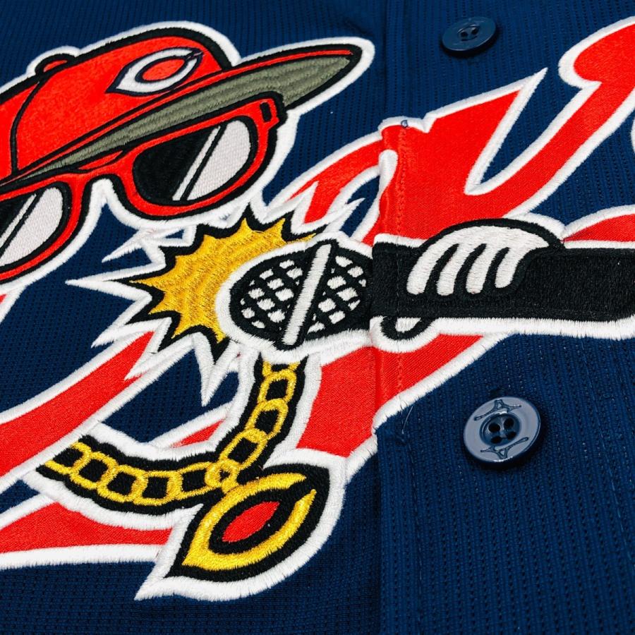 カープ　ドッカンユニフォーム　鈴木　M ⭐️極美品⭐️Carp 広島東洋カープ ドッカン限定ユニフォーム