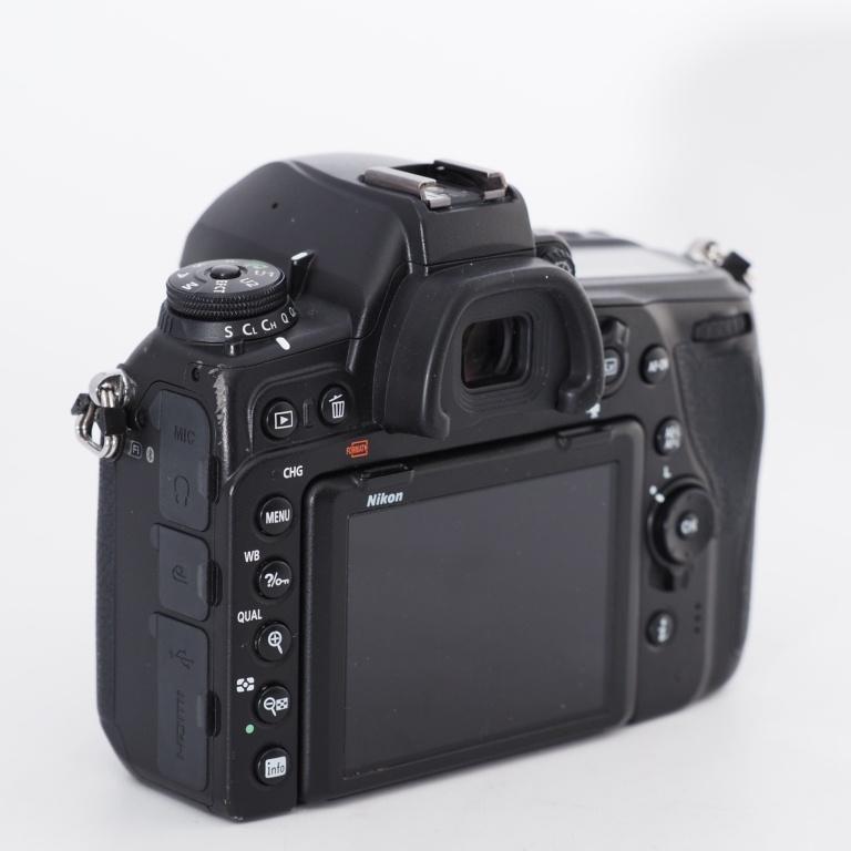 Nikon ニコン デジタル一眼レフカメラ D780 ブラック ボディ #11940 |  | 03
