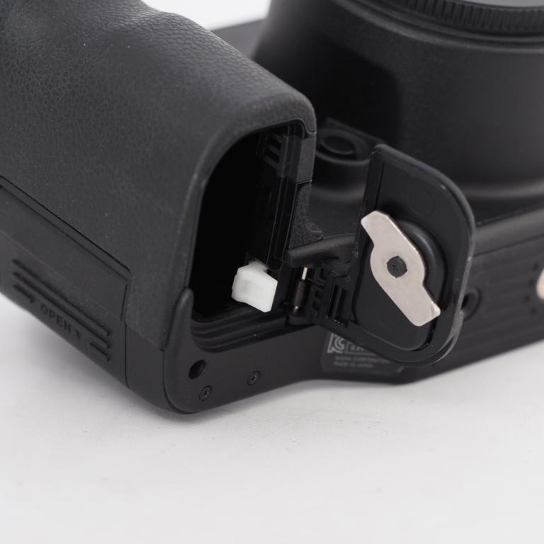 SIGMA - SIGMA シグマ ミラーレス一眼 sd Quattro ボディ #12286 シグマ SIGMA sd Quattro ボディ 価格比較 - 価格.com