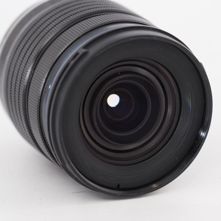 OM SYSTEM OLYMPUS M.ZUIKO DIGITAL ED 12-45mm F4.0 PRO オリンパス 標準ズームレンズ マイクロフォーサーズ #12920 |  | 08