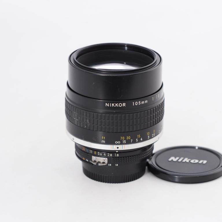 Nikon Ai-s 105mm f1.8 ニコン NIKKOR 単焦点 MF ニコン レンズ #12960 |  | 01