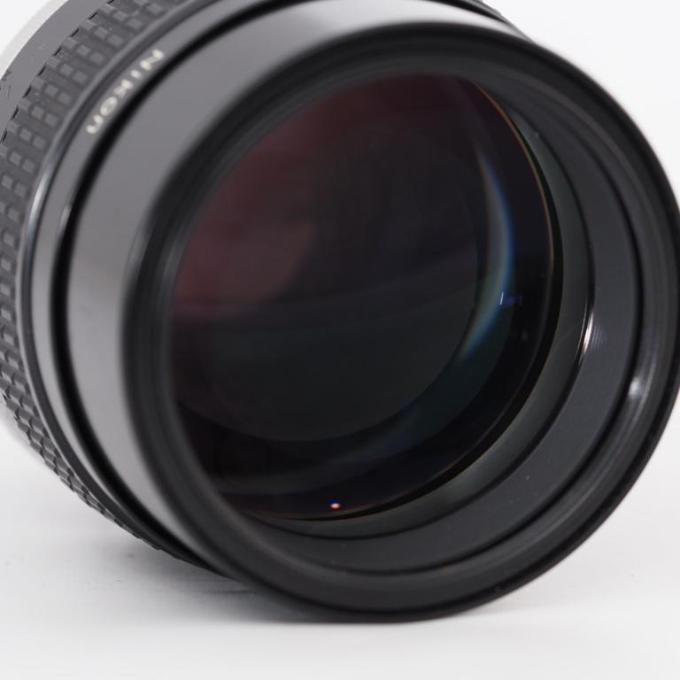Nikon Ai-s 105mm f1.8 ニコン NIKKOR 単焦点 MF ニコン レンズ #12960 |  | 08