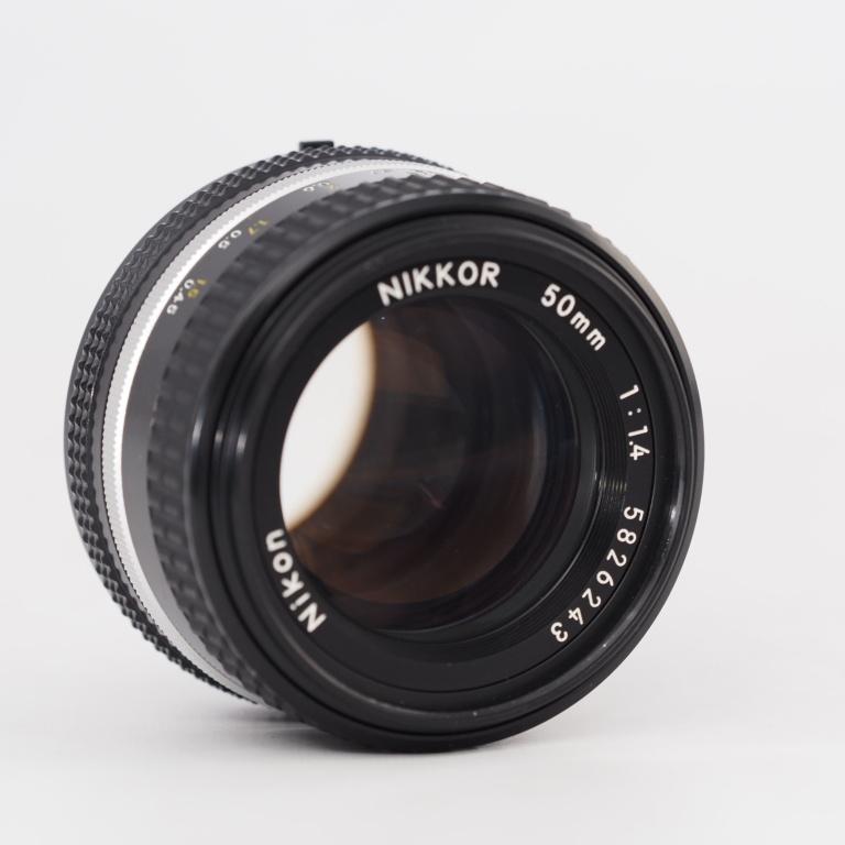 レンズ(単焦点) Nikon Ai-s NIKKOR 50mm f1.4 専用☆超美品☆ ニコン Ai-s NIKKOR 50mm F1.4 #14999 新品)Nikon (