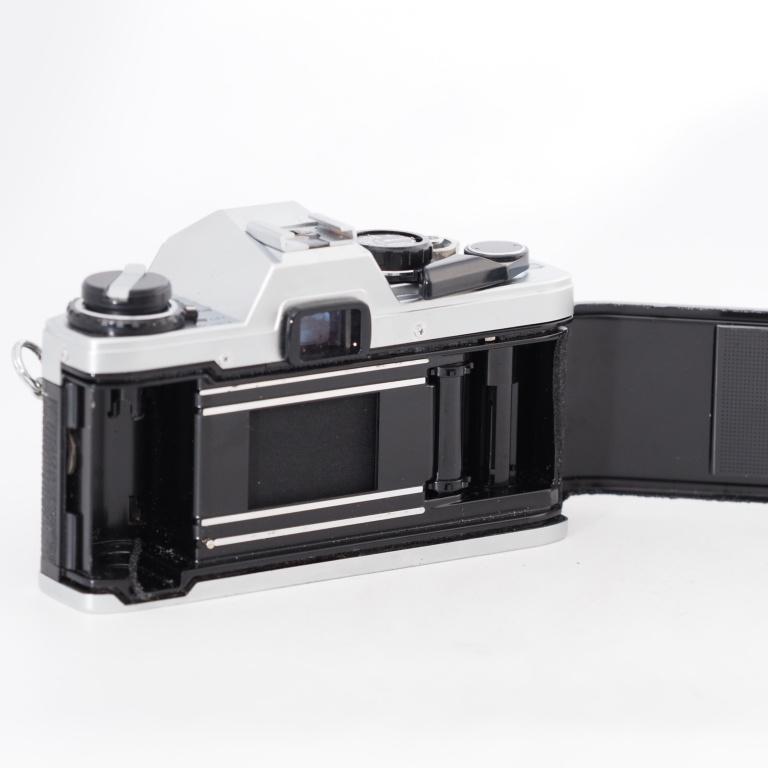 文房具 OLYMPUS OM-10 シルバー