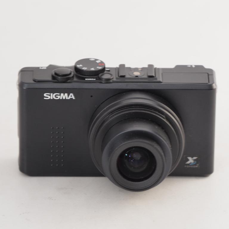 SIGMA シグマ デジタルカメラ DP1 APS-Cセンサー Foveon X3センサー