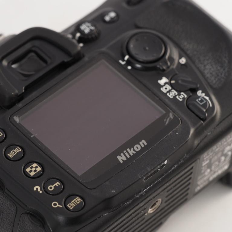 Nikon ニコン D200 ボディ デジタル一眼レフ #13539 : カメラ