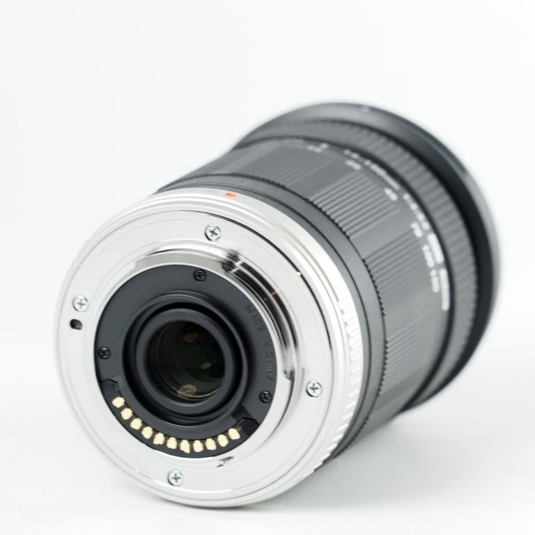 OLYMPUS オリンパス 標準ズームレンズ M.ZUIKO DIGITAL ED 14-150mm F4.0-5.6 マイクロフォーサーズ #13768 |  | 05