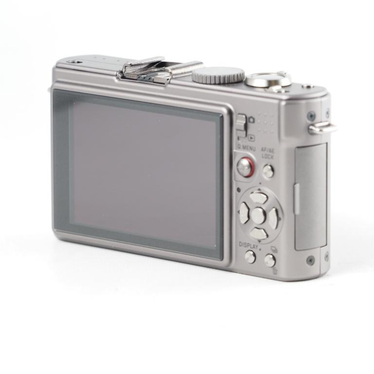 LEICA ライカ D-LUX4 Titan コンパクトデジタルカメラ チタン DLUX4