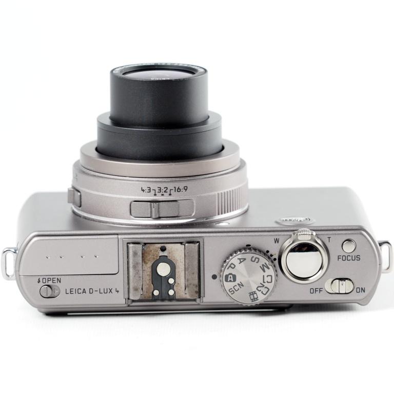 LEICA ライカ D-LUX4 Titan コンパクトデジタルカメラ チタン DLUX4