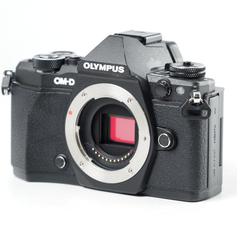 OLYMPUS ミラーレス一眼カメラ OM-D E-M5 MarkII ボディ ブラック E-M5 MarkIIBody BLK #14136 |  | 02