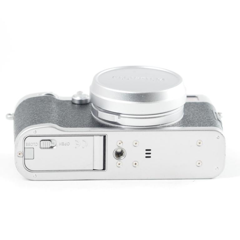 FUJIFILM フジフイルム デジタルカメラ X100F シルバー X100F-S #14145