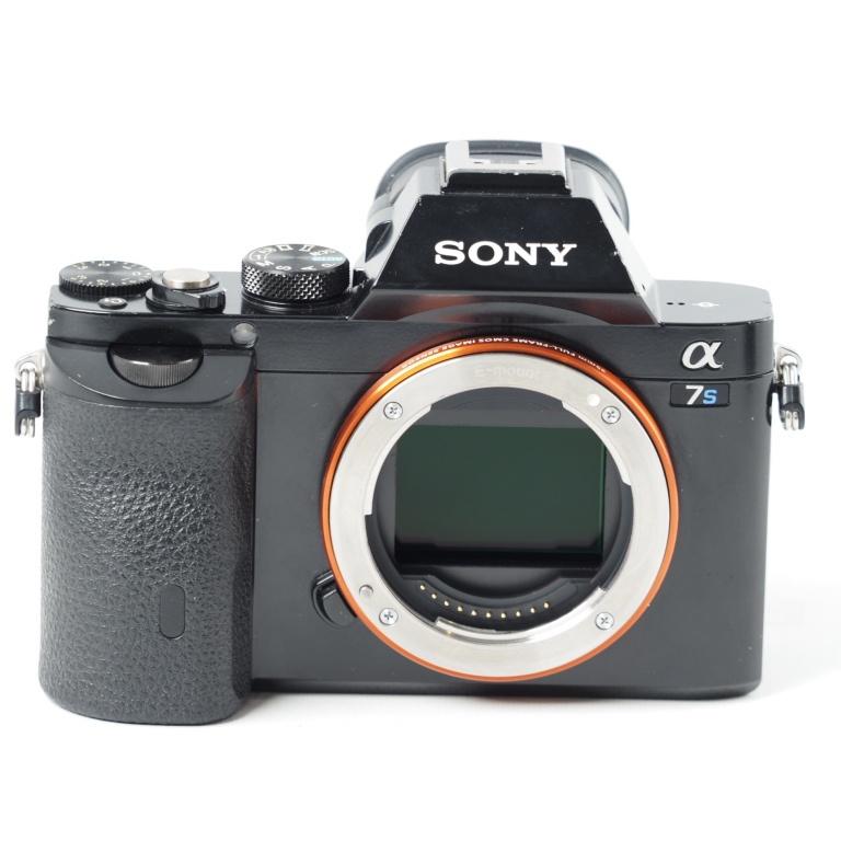 【名機】SONY α7S (ILCE-7S) ボディ SONY α7S ボディ ILCE-7S ソニー フルサイズミラーレス一眼 #14311