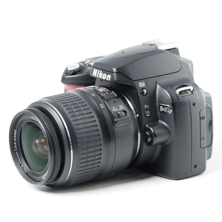 Nikon ニコン デジタル一眼レフカメラ D40 レンズキット ブラック