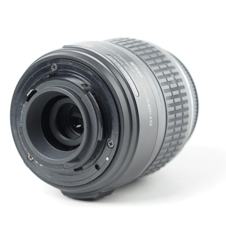 Nikon ニコン デジタル一眼レフカメラ D40 レンズキット ブラック