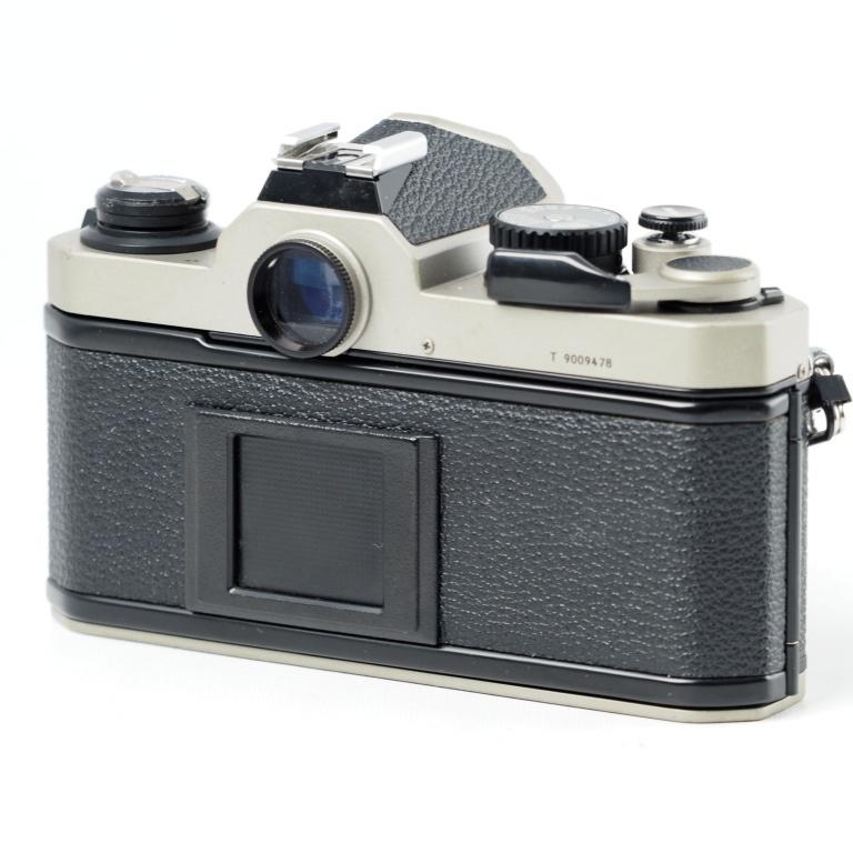 Nikon ニコン FM2/T チタン フィルム一眼レフ ボディ FM2T #14384