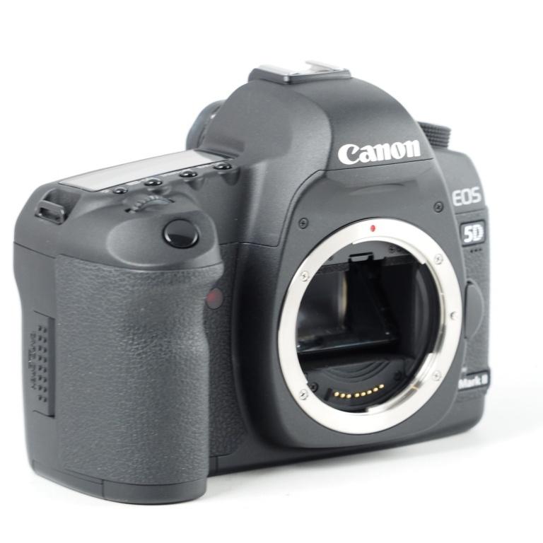 Canon キヤノン デジタル一眼レフカメラ EOS 5D MarkII ボディ #14455 Canon キヤノン デジタル一眼レフカメラ EOS 5D MarkII ボディ #14455