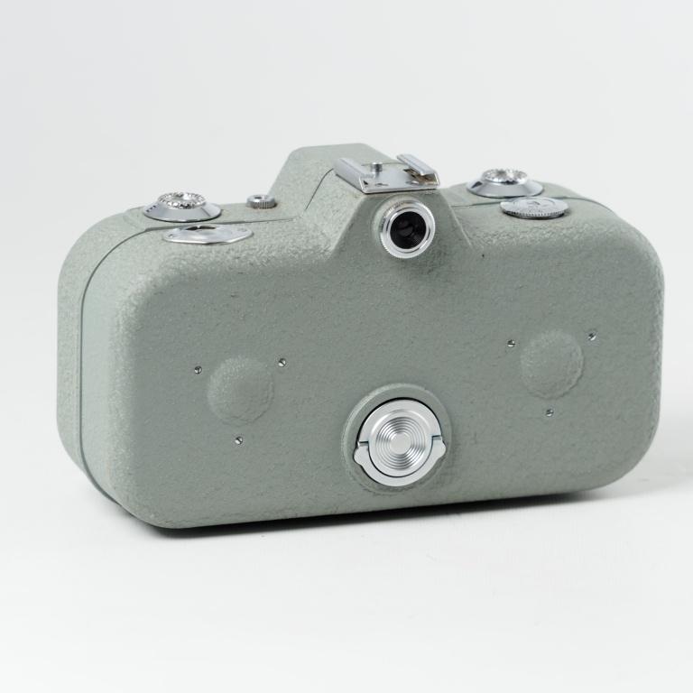ZEISS IKON MOVIKON 8 Movitar 1:1.9 f=10mm 純正レザーケース ファインダー その他付属品付き #14726 |  | 03