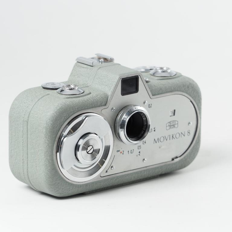 ZEISS IKON MOVIKON 8 Movitar 1:1.9 f=10mm 純正レザーケース ファインダー その他付属品付き #14726 |  | 05