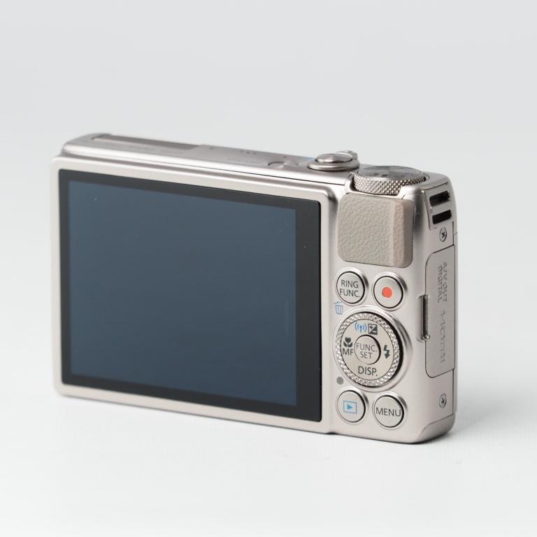 Canon キヤノン デジタルカメラ PowerShot S120 (シルバー) F値1.8 広角24mm 光学5倍ズーム PSS120(SL) #14830 |  | 05