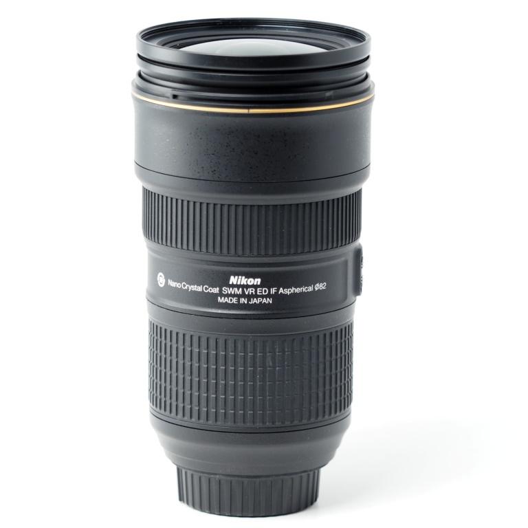 Nikon AF-S NIKKOR 24-70mm f2.8E ED VR Fマウント #15418 |  | 03