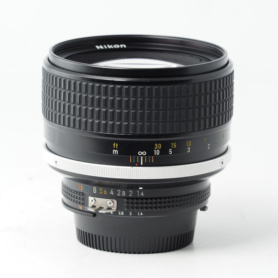 Nikon Ai-s NIKKOR 85mm F1.4 Fマウント #15926 | 