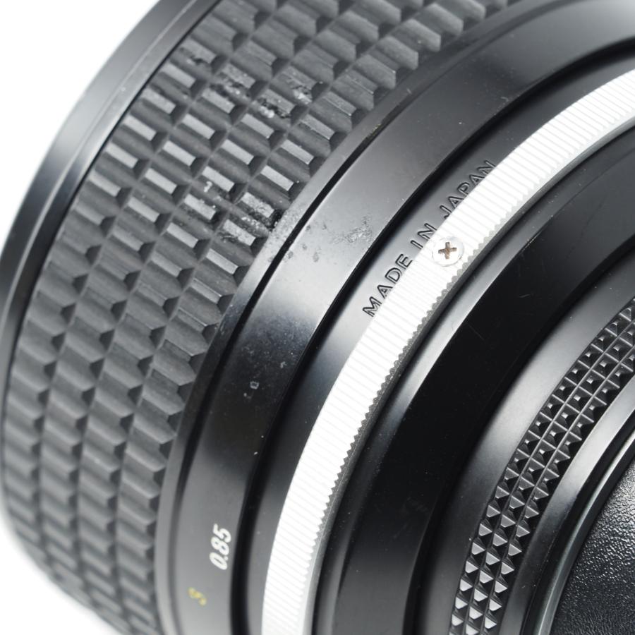 Nikon Ai-s NIKKOR 85mm F1.4 Fマウント #15926 |  | 09