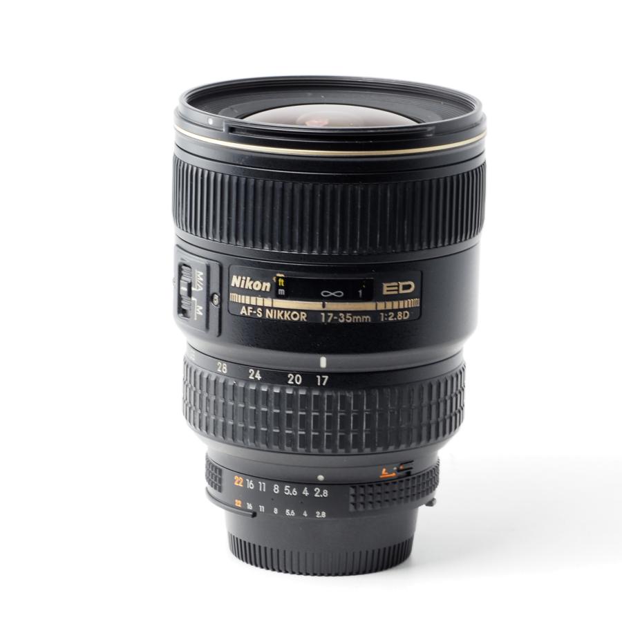 Nikon AF-S Zoom Nikkor 17-35mm f/2.8D IF-ED Fマウント #16100 |  | 01