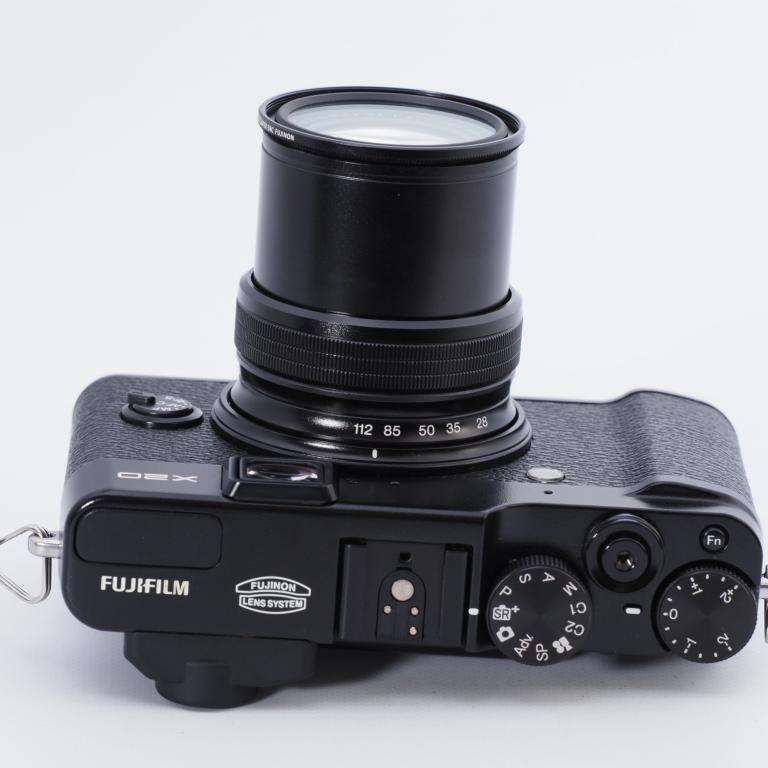 FUJIFILM フジフイルム コンパクトデジタルカメラ X20B ブラック F FX-X20 B #8804 |  | 06