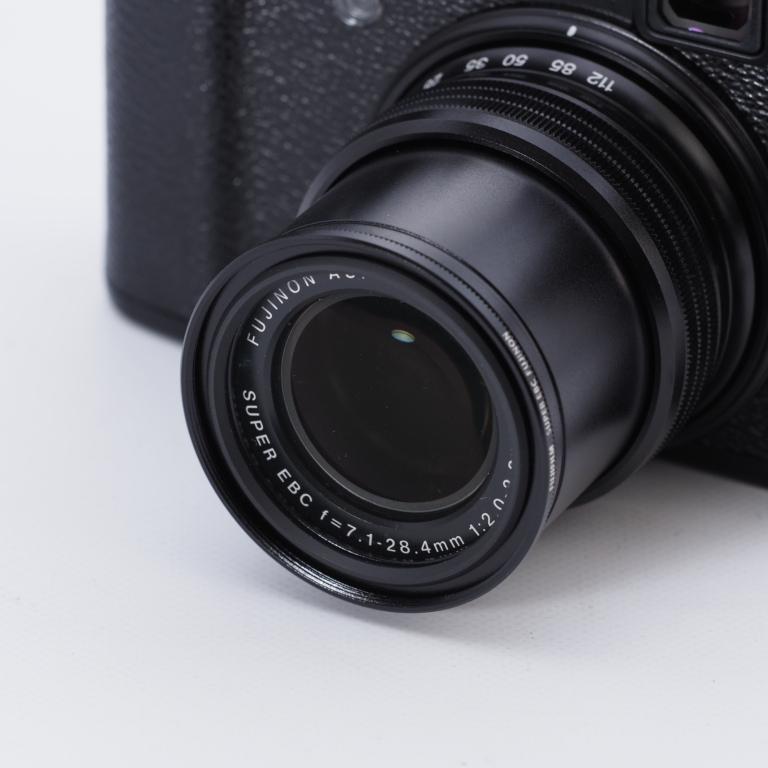 FUJIFILM フジフイルム コンパクトデジタルカメラ X20B ブラック F FX-X20 B #8804 |  | 08
