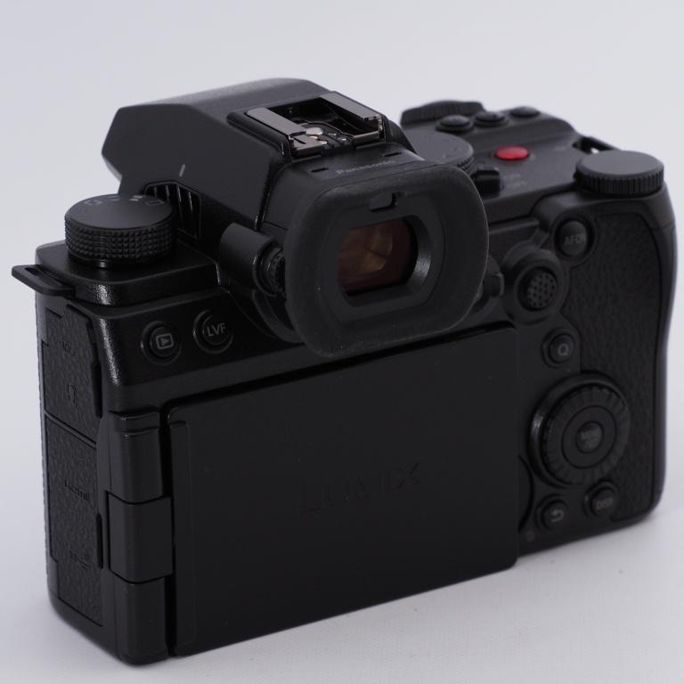 Panasonic パナソニック LUMIX S5IIX 標準ズームレンズキット DC-S5M2XK ブラック #9135 |  | 03