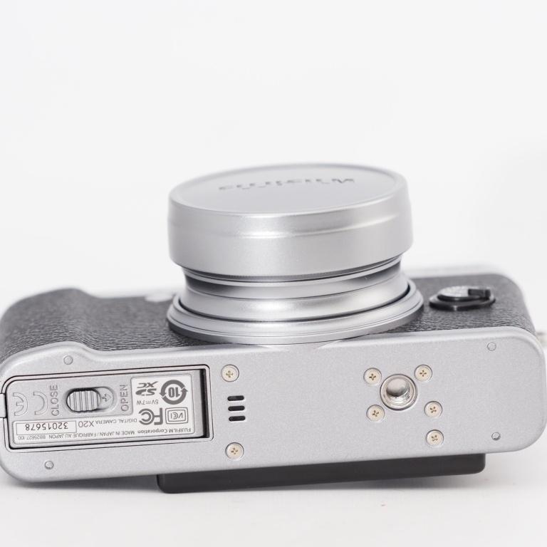 【FUJIFILM】 X20 シルバー デジタルカメラ FX-X20S Amazon | FUJIFILM デジタルカメラ X20S 光学4倍 シルバー F FX