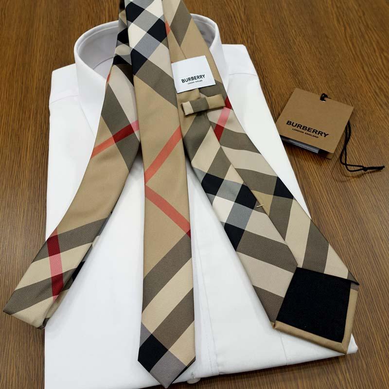 BURBERRY　セミナロータイ　ブラック　新品未使用　正規品 楽天市場】バーバリー ナロータイの通販