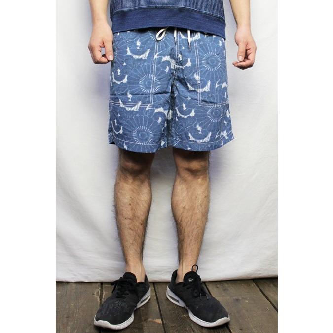 グレイヤーズ  GRAYERS  / サーフトランクス  Batik Print Swim Trunk (BLUE)