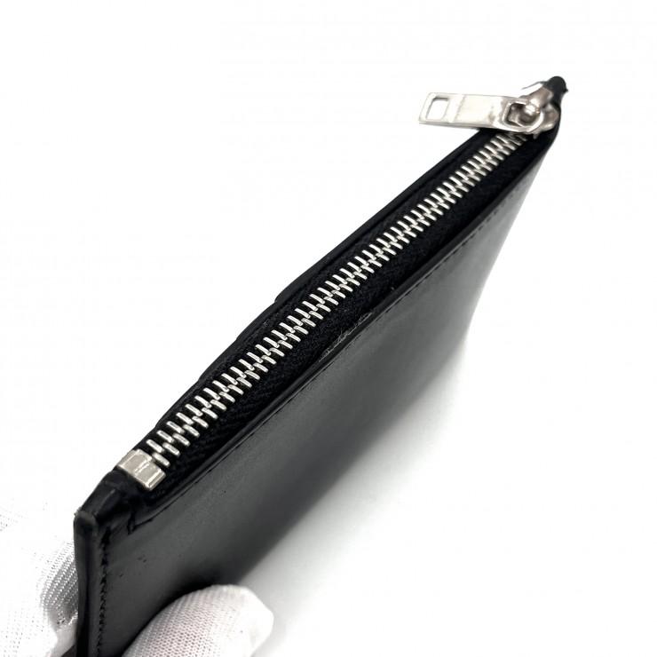 SAINT LAURENT（サンローラン）スタッズロゴ ジップカードケース