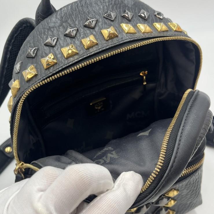 MCM（エムシーエム） ヴィセトス スタッズ バックパック ブラック