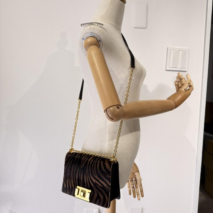 FURLA（フルラ） ミミ ミニショルダーバッグ ゼブラ柄 ハラコ レザー 