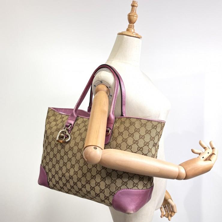 GUCCI（グッチ） GGキャンバス ハートチャーム トートバッグ ピンク