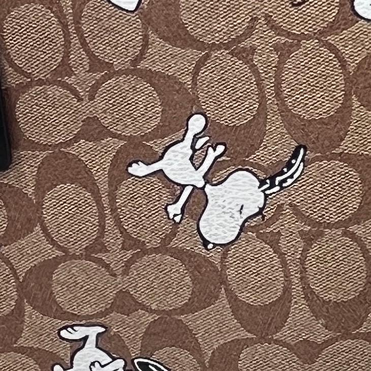 COACH（コーチ） PEANUTS シグネチャー トートバッグ スヌーピー PVC 