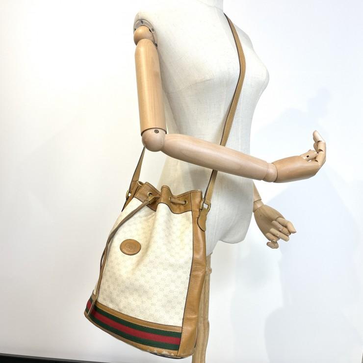 GUCCI（グッチ） ヴィンテージ マイクロGG 巾着ショルダーバッグ